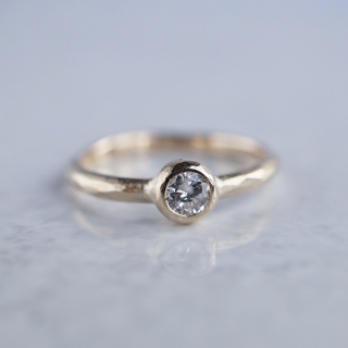 Textured diamond ring