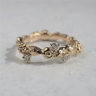 Berry diamond ring
