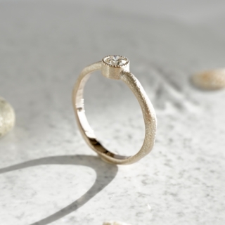 Organic diamond ring