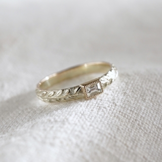 Laurel Ring with Baguette Diamond