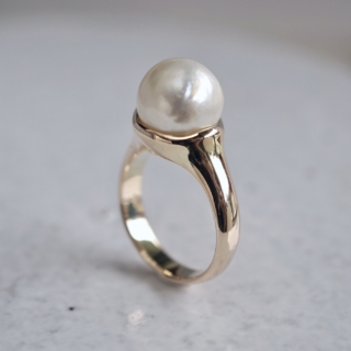Pearl ring